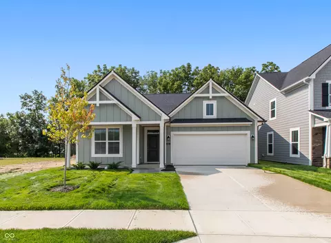 6431 Enclave Blvd, Whitestown, IN 46075