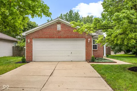 10293 Sun Gold Ct, Fishers, IN 46037