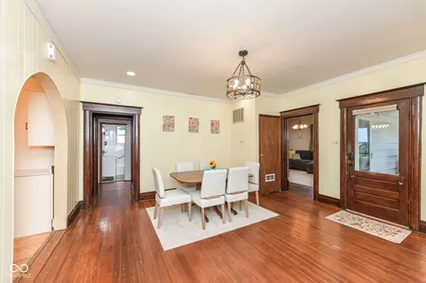 Dining - 669 E 350 N, Windfall, IN 46076 photo 1 of 4