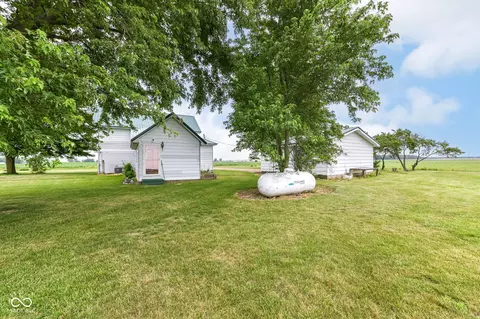 Exterior - 669 E 350 N, Windfall, IN 46076 photo 5 of 12