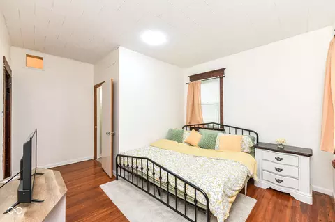 Bedroom - 669 E 350 N, Windfall, IN 46076 photo 2 of 12