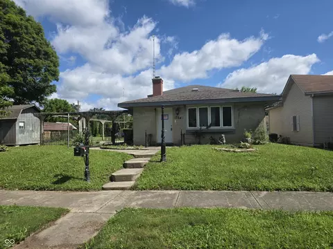 1324 W 1st St, Anderson, IN 46016