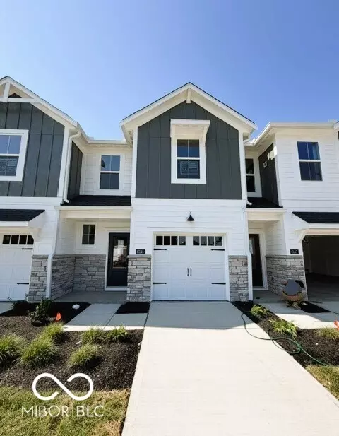 6145 Mill Hill Way #320-401, Mccordsville, IN 46055