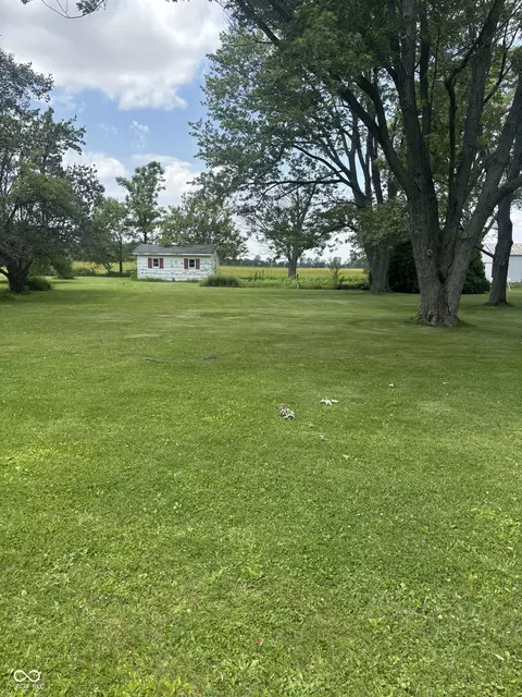 Exterior - 1018 S 875 E, Dunkirk, IN 47336 photo 5 of 7