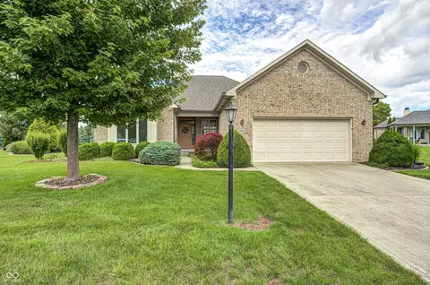 10914 Lightship Ct, Fishers, IN 46038