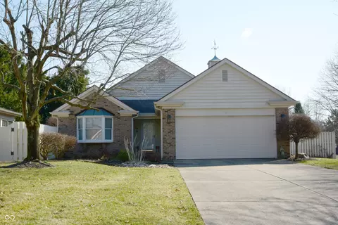 15 Ash Hill Ct, Batesville, IN 47006