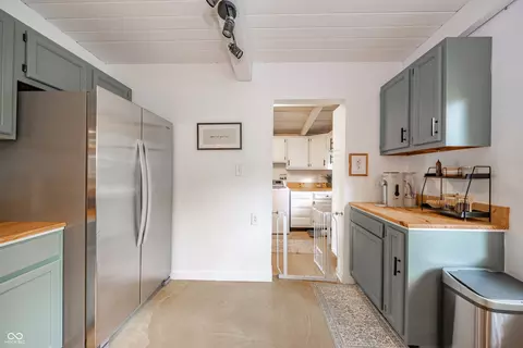 Kitchen - 7042 E 1000 N, Pendleton, IN 46064 photo 3 of 3