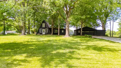 7042 E 1000 N, Pendleton, IN 46064