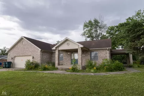 1807 N Elgin St, Muncie, IN 47303