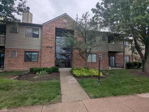 4371 W Village Pkwy W, Indianapolis, IN 46254