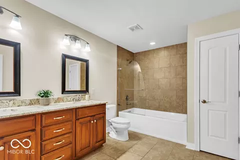 Bath - 1463 E Commander Ct, Bloomington, IN 47401 photo 4 of 5