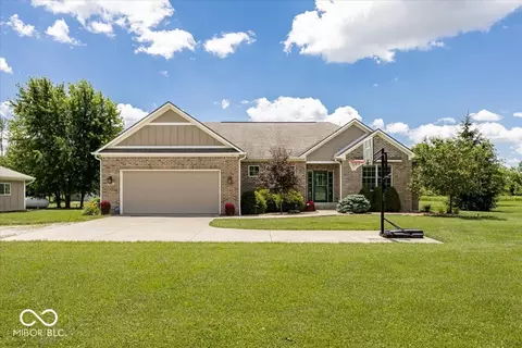 603 W 216th St, Sheridan, IN 46069