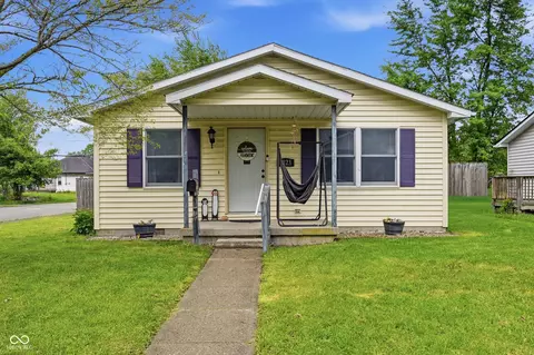 1023 S 20th St, New Castle, IN 47362