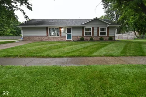 197 Depot Ct, Bargersville, IN 46106