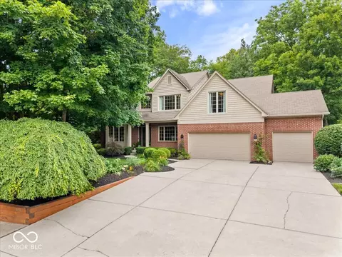 811 Pebble Brook Pl, Noblesville, IN 46062