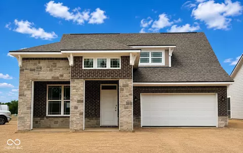 6404 Enclave Blvd, Whitestown, IN 46075