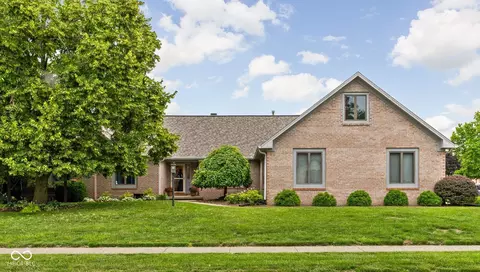 1018 Lakewood South Dr, Brownsburg, IN 46112
