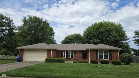 2305 Premier St, Shelbyville, IN 46176