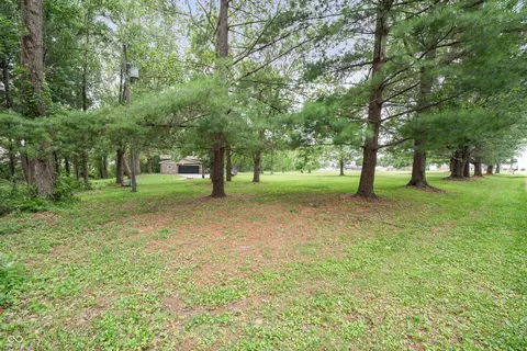 Exterior - 3171 E 600 N, Windfall, IN 46076 photo 8 of 10