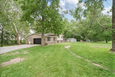 Exterior - 3171 E 600 N, Windfall, IN 46076 photo 3 of 10