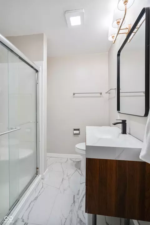 Bath - 3171 E 600 N, Windfall, IN 46076 photo 1 of 3