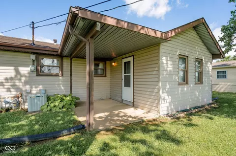 Exterior - 2610 Maple Dr, New Castle, IN 47362 photo 3 of 3