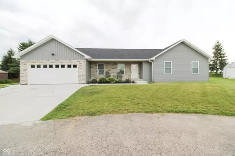 615 Sullivan Ct, North Vernon, IN 47265