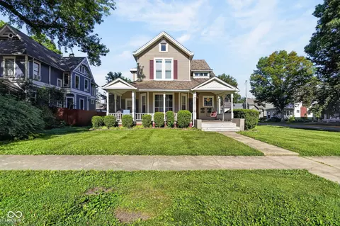 298 N Water St, Franklin, IN 46131