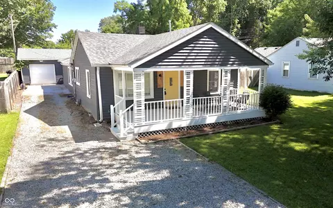 5080 Russell Ln, Greenwood, IN 46143