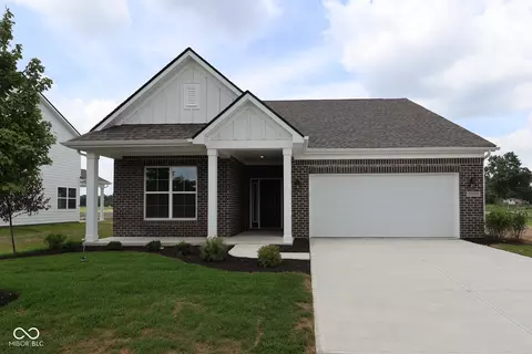 10090 Branson Landing Dr, Noblesville, IN 46060