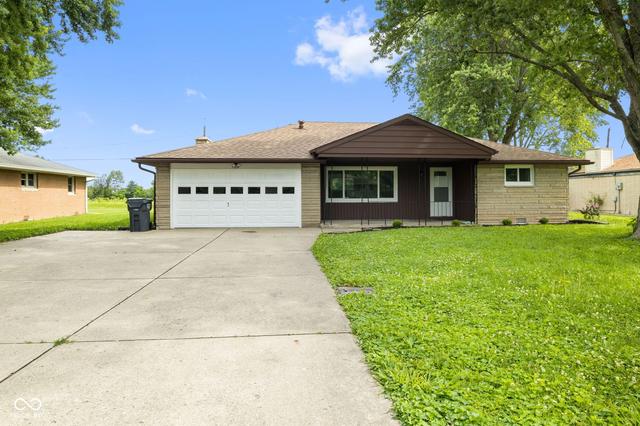 Photo inspiration: Visual Reference: 724 Hillside Dr Anderson In 46012 Mls 22109082