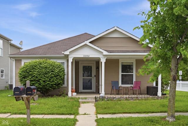 12254 Maize Dr, Noblesville, IN 46060