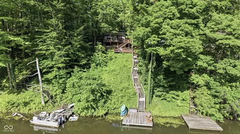 8159 S Fox Ln, Princes Lakes, IN 46164