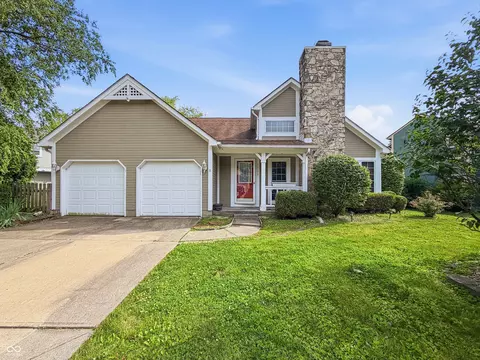 9328 Homeside Dr, Indianapolis, IN 46250