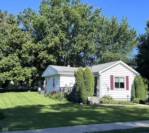 424 2nd St, Wilkinson, IN 46186