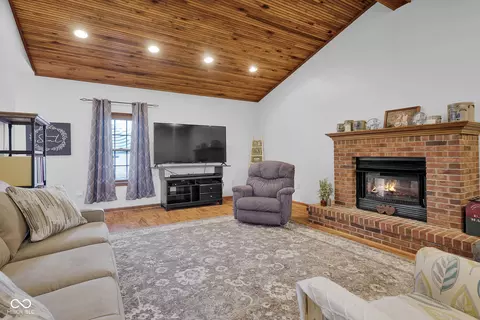 Living - 7742 N 825 E, Hope, IN 47246 photo 4 of 4