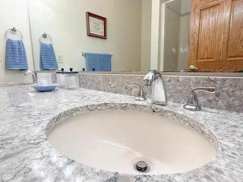 Bath - 7742 N 825 E, Hope, IN 47246 photo 4 of 5