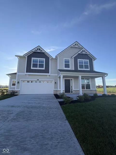 9879 Slater Dr, Mccordsville, IN 46055