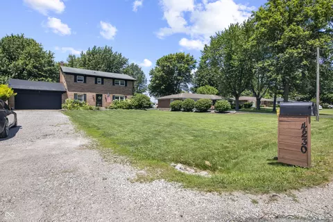 Exterior - 4230 Five Points Rd, Indianapolis, IN 46239 photo 19 of 21