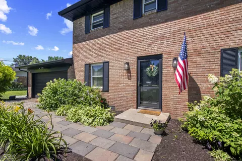 Exterior - 4230 Five Points Rd, Indianapolis, IN 46239 photo 2 of 21