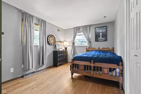 Bedroom - 4230 Five Points Rd, Indianapolis, IN 46239 photo 5 of 6