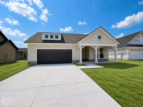 8901 Constitution Trl, Brownsburg, IN 46112