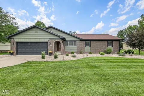 5202 Flintstone Dr, Indianapolis, IN 46237