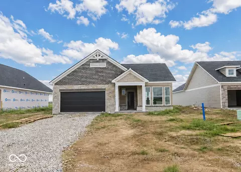 8865 Constitution Trl, Brownsburg, IN 46112