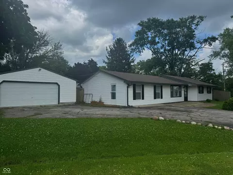 4153 Allen Dr, Brownsburg, IN 46112