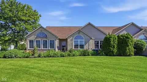 11523 Winding Wood Dr, Indianapolis, IN 46235