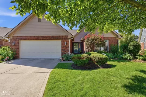 13390 N Cedar Grove Ct, Camby, IN 46113