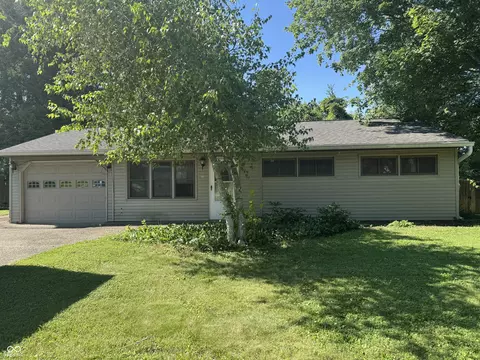 117 W Hoosier St, Bloomington, IN 47403