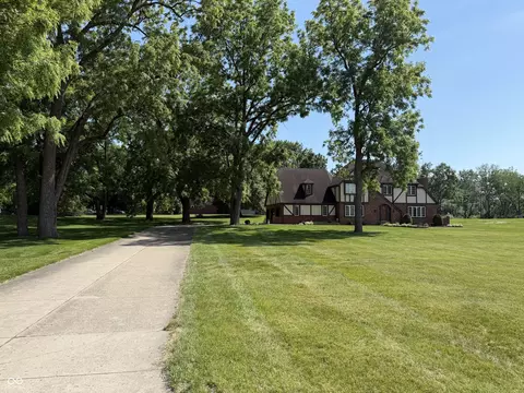 Exterior - 231 E Us Highway 36, Pendleton, IN 46064 photo 13 of 23