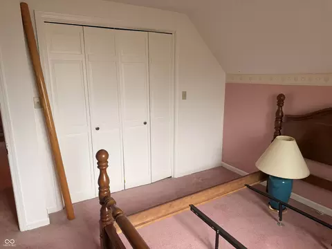 Bedroom - 231 E Us Highway 36, Pendleton, IN 46064 photo 8 of 9